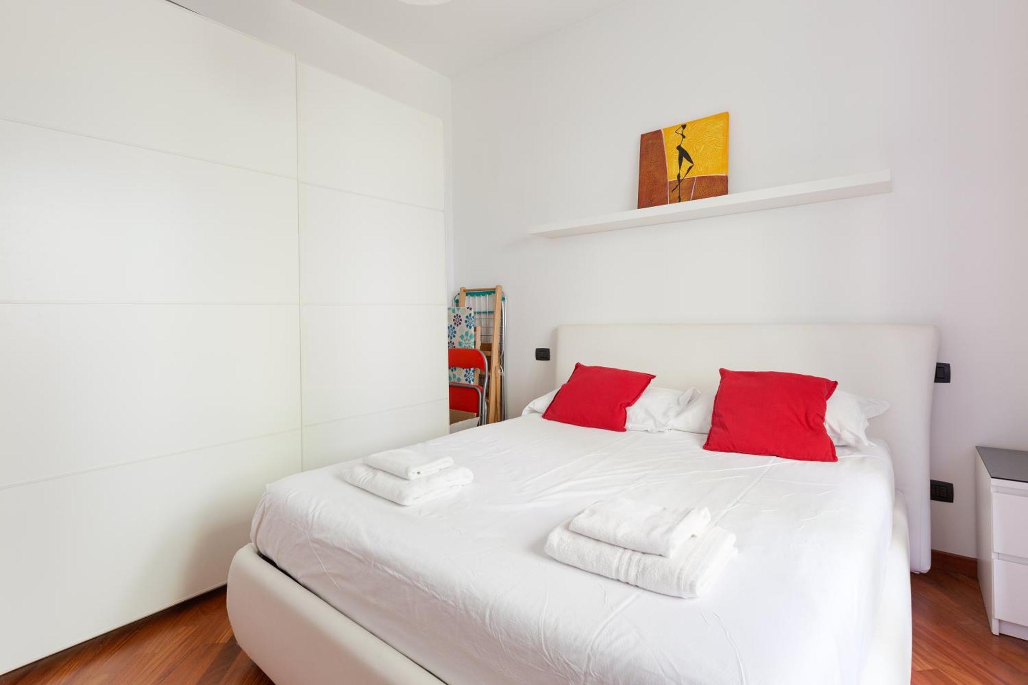 Ca' Granda M5 & Bicocca - Apartment With Parking ميلان المظهر الخارجي الصورة