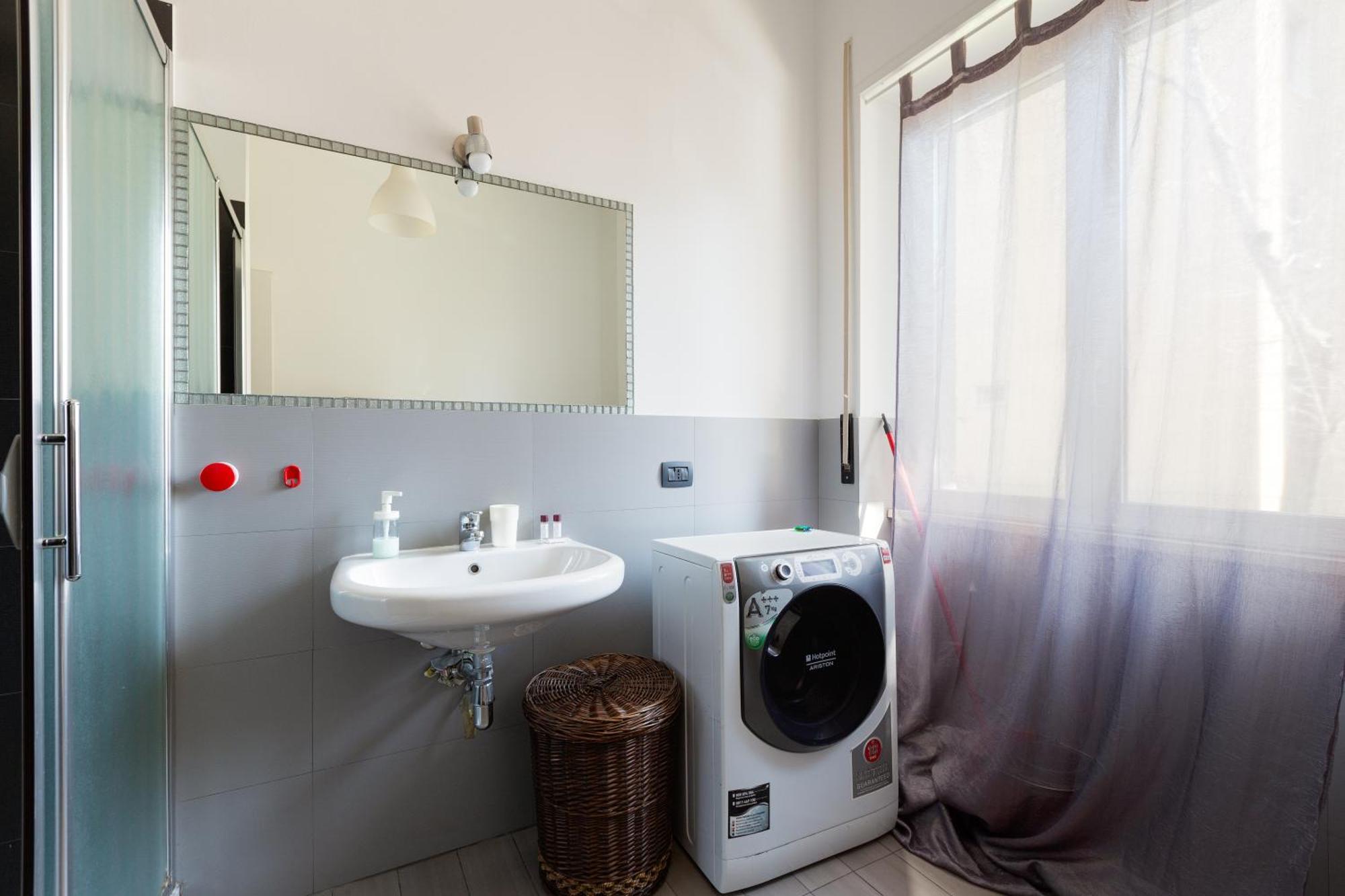 Ca' Granda M5 & Bicocca - Apartment With Parking ميلان المظهر الخارجي الصورة